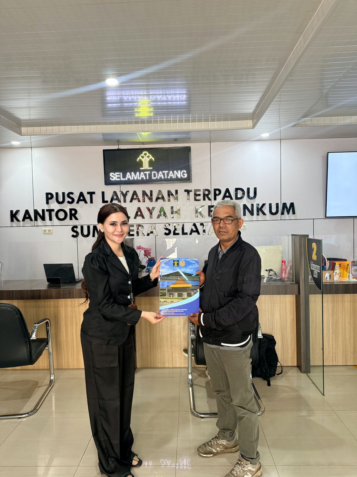 Dukung Mobilitas Tenaga Kerja Global, Kanwil Kemenkum Sumsel Layani Apostille Dokumen Notaris Tujuan Jepang